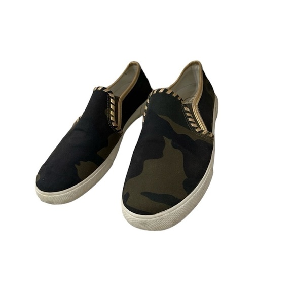 Jack Rogers Camouflage Slip Ons - Picture 3 of 9